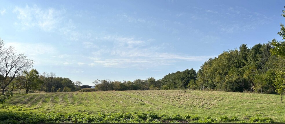 5345 Lacy Rd, Fitchburg, WI for sale - Primary Photo - Image 1 of 8