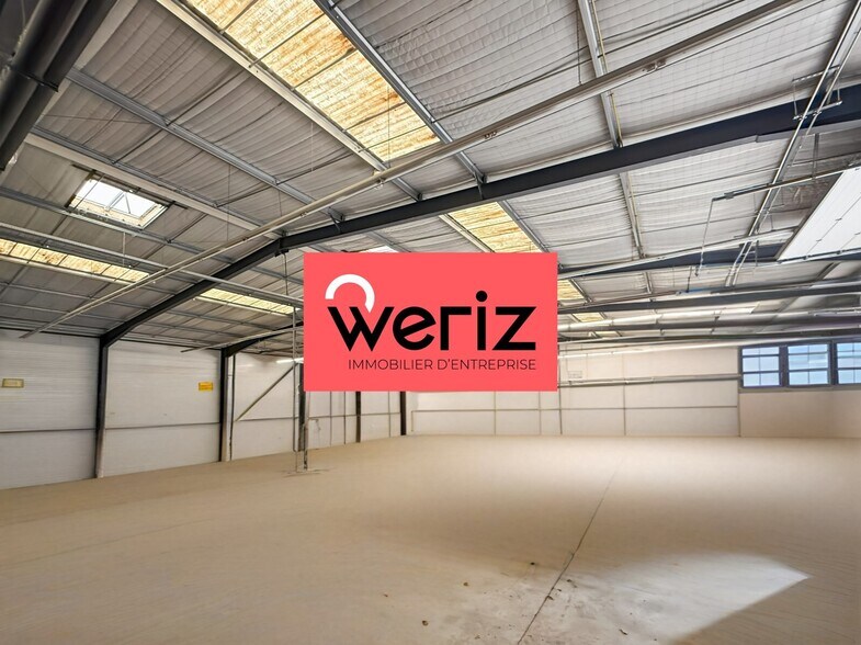 Industrial in Aix-en-Provence for lease - Building Photo - Image 2 of 11