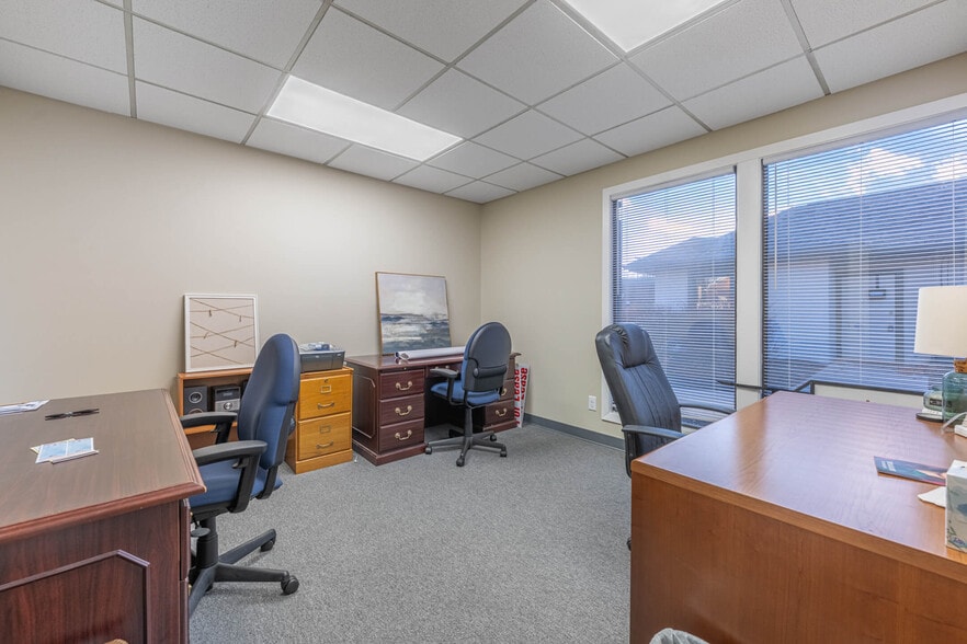 16 W Wenger Rd, Englewood, OH for lease - Building Photo - Image 3 of 18