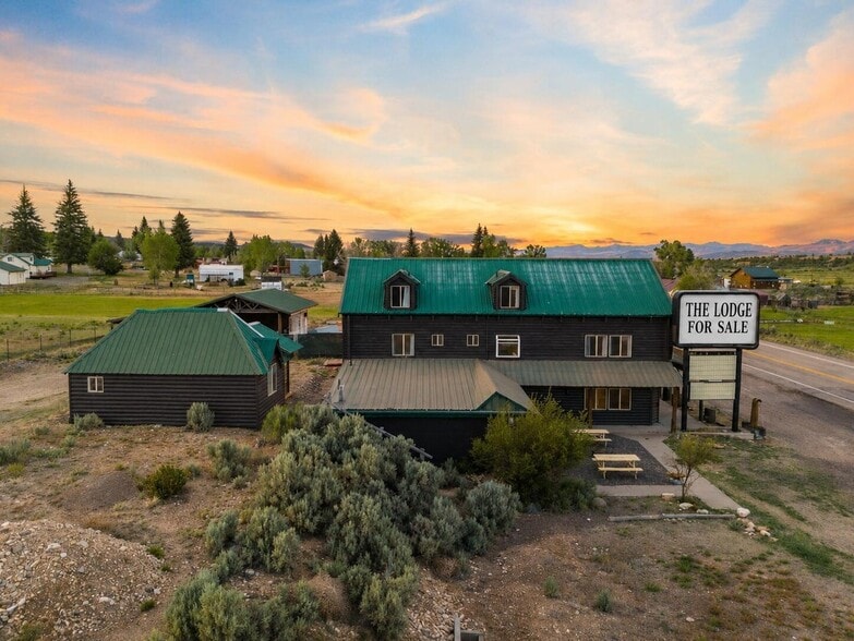 244 S Main St, Hatch, UT à vendre - Aérien - Image 2 de 31