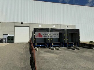 Plus de détails pour Local d'activités à louer