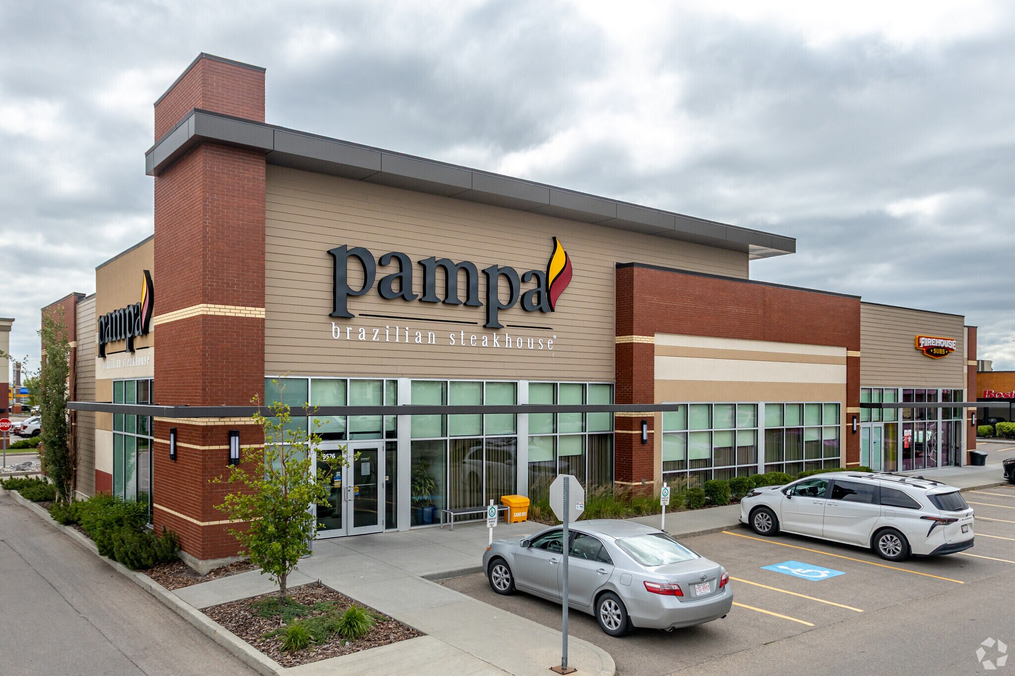 9650 Ellerslie Rd SW, Edmonton, AB for lease Primary Photo- Image 1 of 4