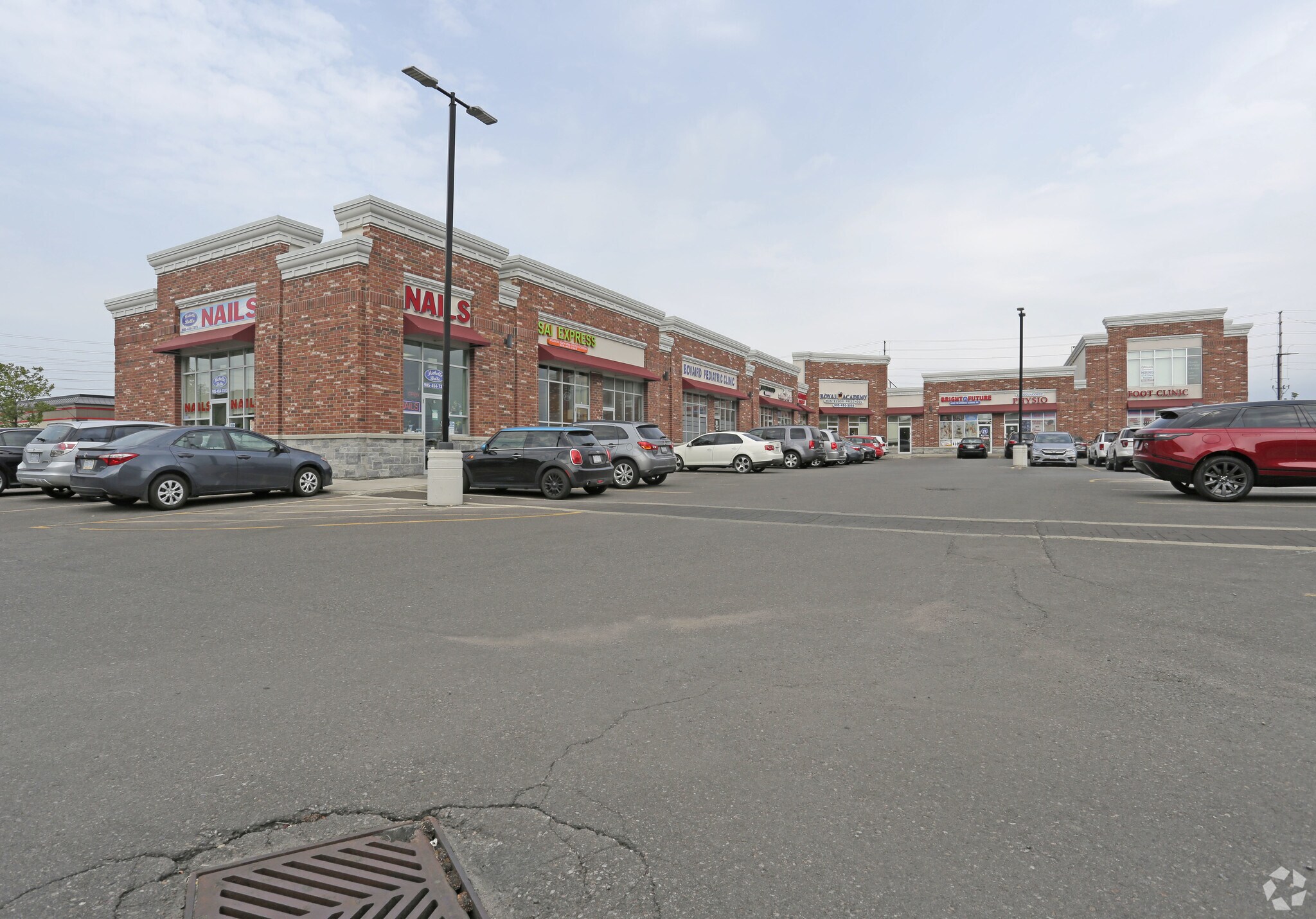 955-965 Bovaird Dr W, Brampton, ON à vendre Photo principale- Image 1 de 9