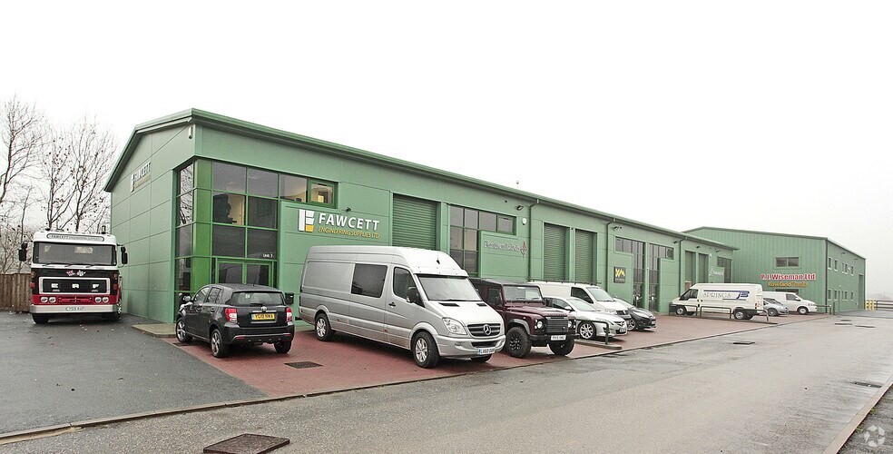 Riparian Ct, Keighley à louer - Photo principale - Image 1 de 6