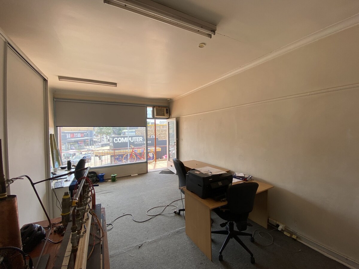 846 Pittwater Rd, Dee Why, NSW 2099 - Unit 4 - - Interior Photo - Image 1 of 1