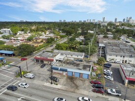 1010 N Federal Hwy, Hallandale Beach FL - Dépanneur