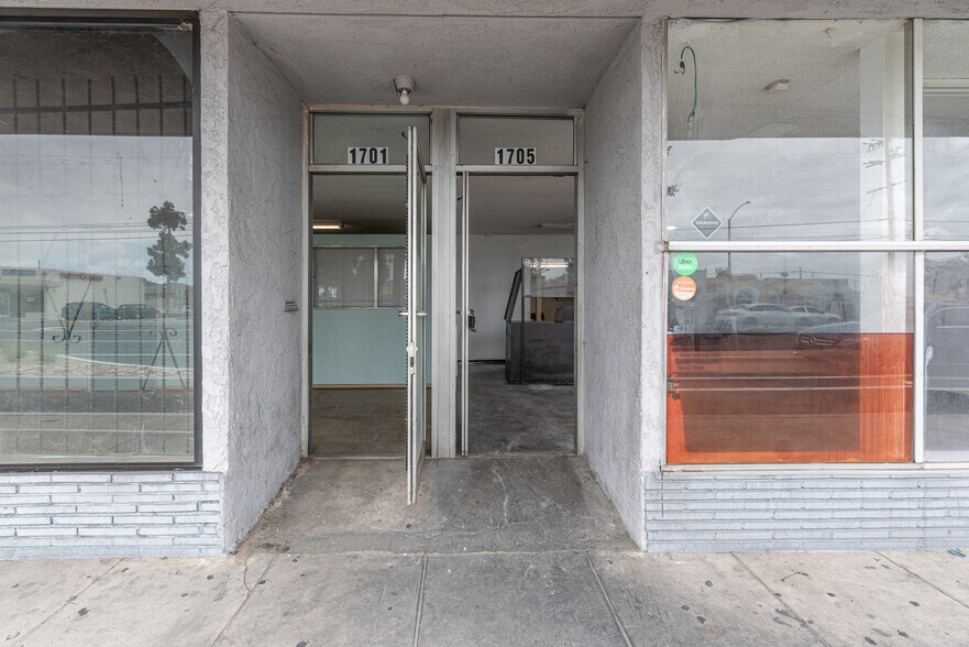 1701-1709 E Artesia Blvd, Long Beach, CA à louer - Photo du bâtiment - Image 3 de 4