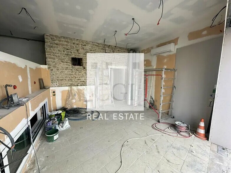 82 Avenue Charles De Gaulle, Caluire-et-Cuire for lease - Construction Photo - Image 2 of 11
