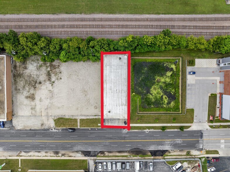 1765 Busse Hwy, Des Plaines, IL à vendre - Photo du bâtiment - Image 2 de 18