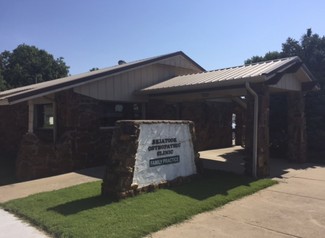 More details for 201 E 2nd St, Skiatook, OK - Office for Sale