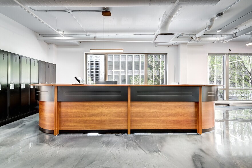 1200 Boul De Maisonneuve O, Montréal, QC à louer - Photo intérieure - Image 3 de 9