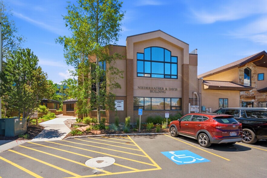 1741 Sidewinder Dr, Park City, UT for lease - Building Photo - Image 1 of 23