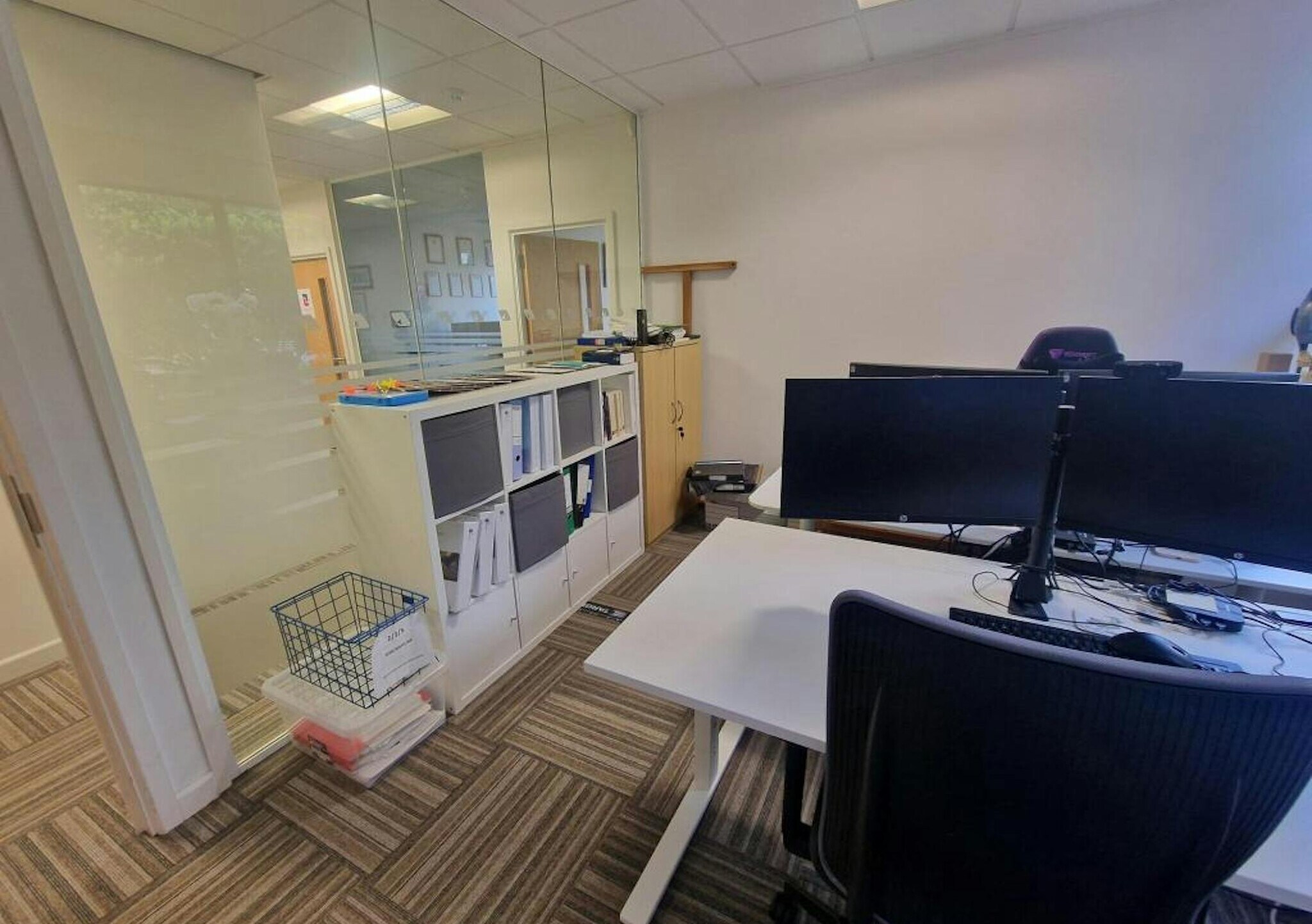 Bunnian Pl, Basingstoke for lease Interior Photo- Image 1 of 4