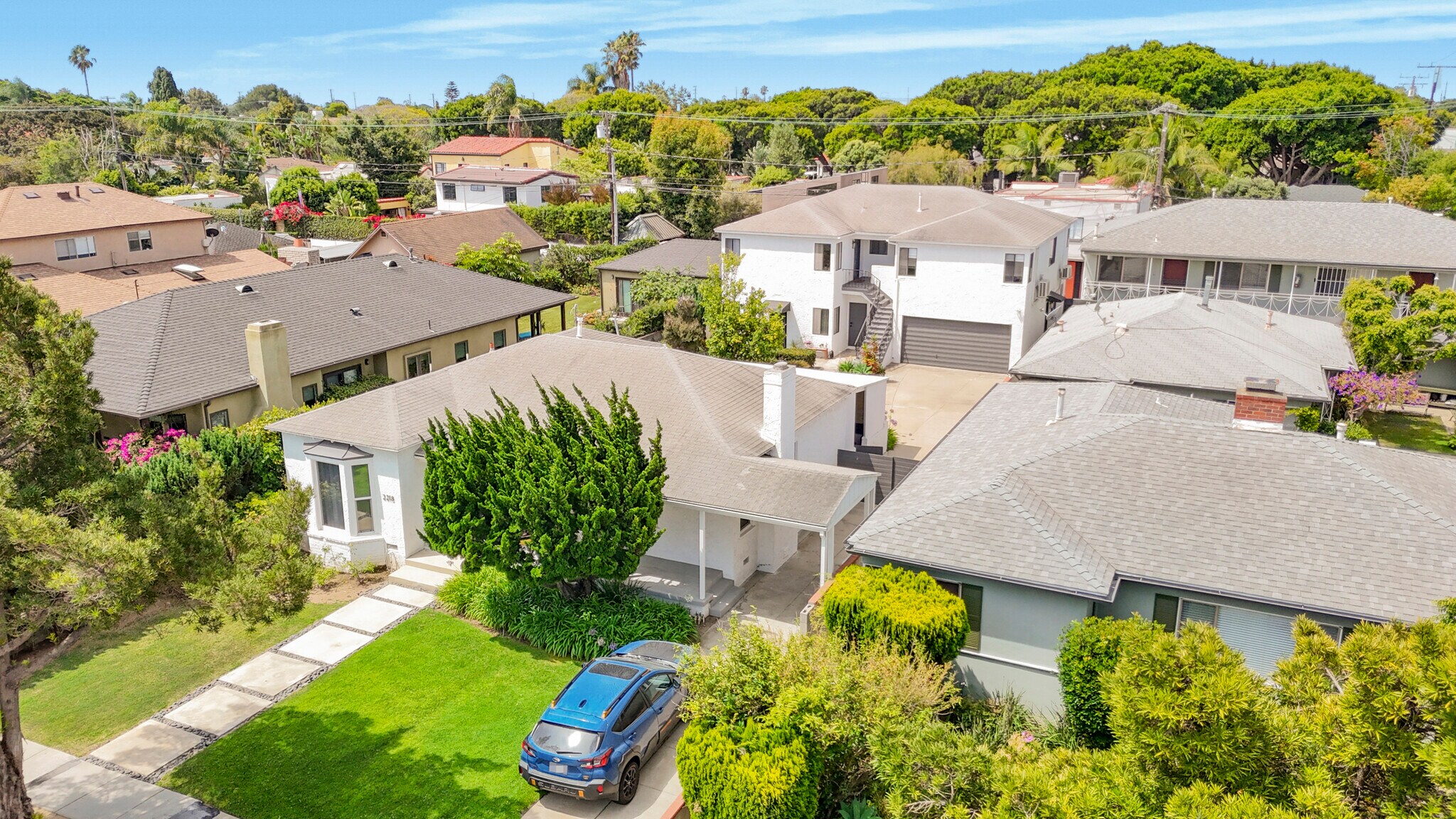 2218 24th St, Santa Monica, CA à vendre Photo du bâtiment- Image 1 de 76