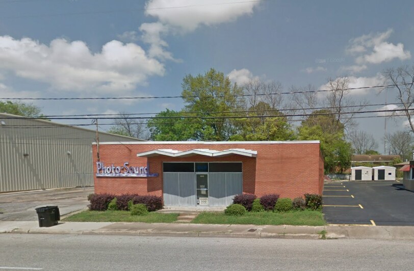 1043 Adams St, Montgomery, AL à vendre Photo du bâtiment- Image 1 de 6