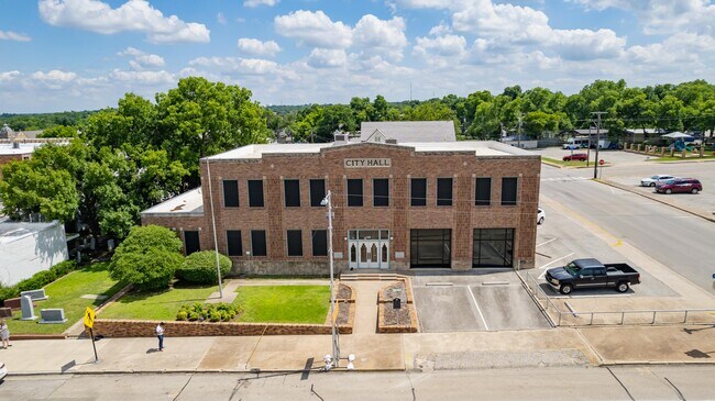 Plus de détails pour 119 Palo Pinto St, Weatherford, TX - Bureau à vendre