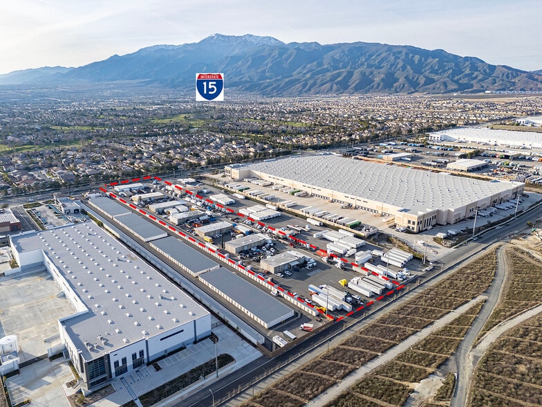 6183 Sierra Ave portfolio of 7 properties for sale on LoopNet.ca - Building Photo - Image 2 of 15