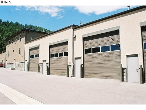 29320 Industrial Way, Evergreen, CO à vendre - Photo du bâtiment - Image 3 de 44