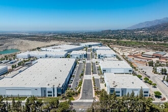 1011 N Todd Ave, Azusa, CA - Aérien Vue de la carte