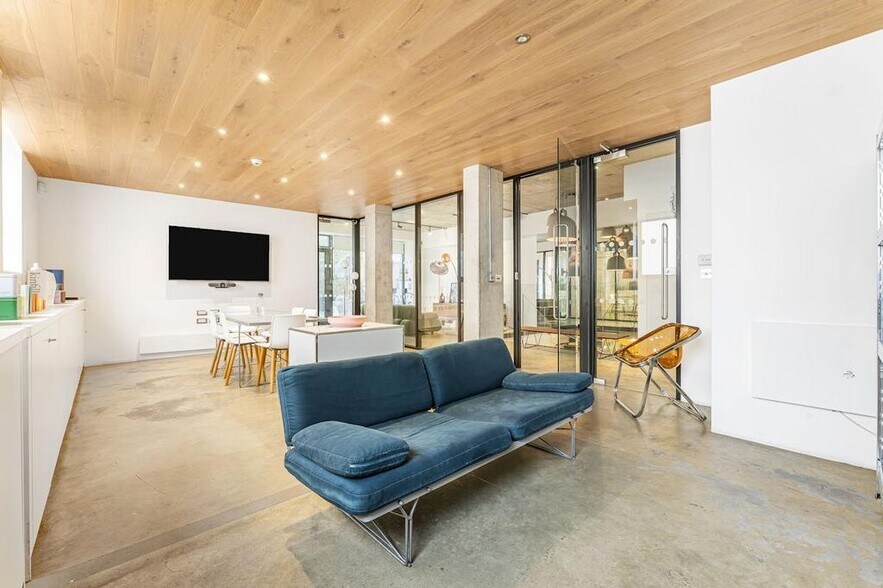 161-165 Kingsland Rd, Londres à vendre - Photo du bâtiment - Image 3 de 18