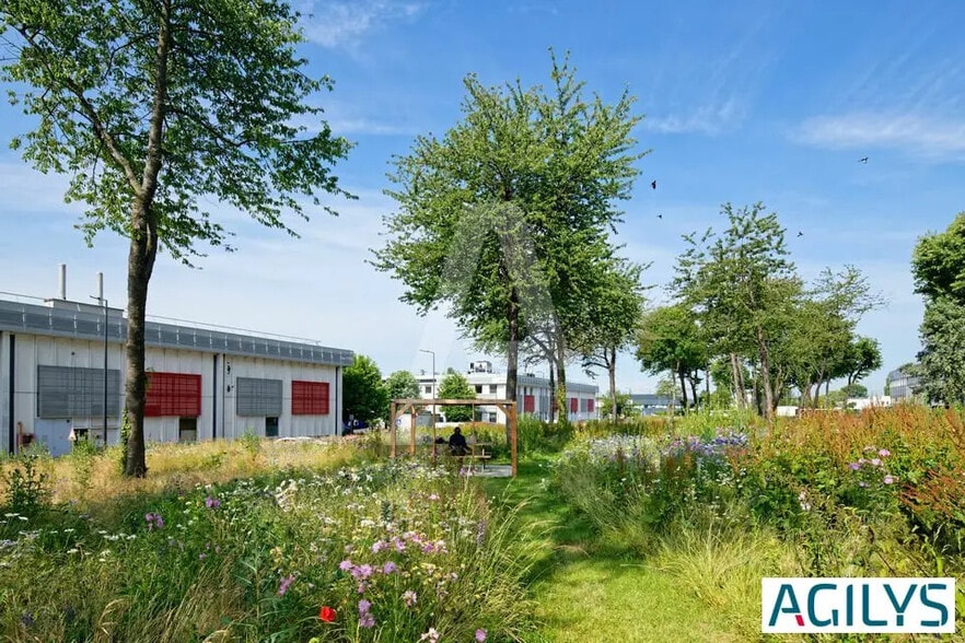 Flex in  for lease - Building Photo - Image 3 of 6