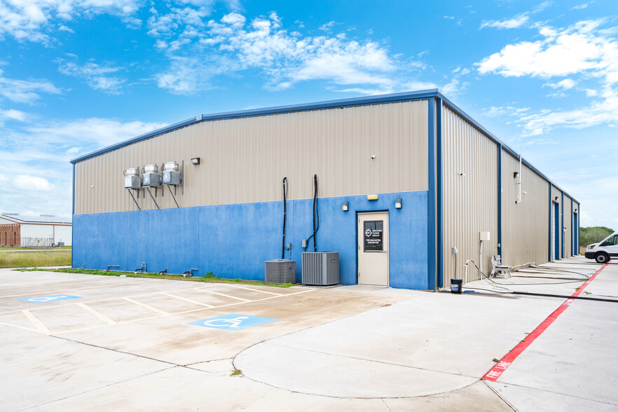 1306 Industrial Way, Harlingen TX - Warehouse