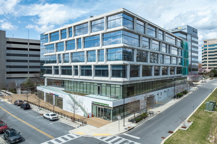 10960 Grantchester Way, Columbia, MD à louer - Photo du bâtiment - Image 2 de 6