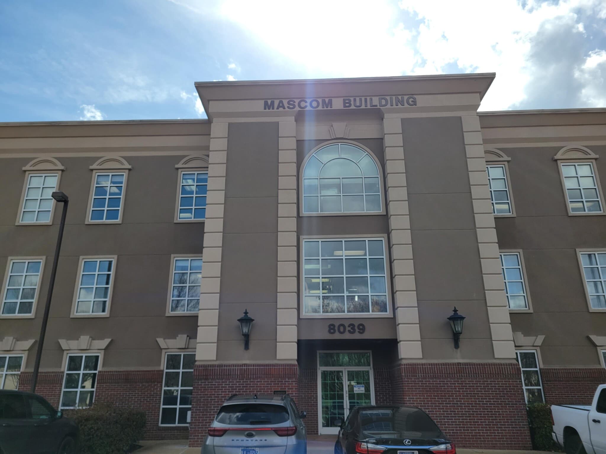 8039 Stage Hills Blvd, Bartlett, TN for sale Primary Photo- Image 1 of 37