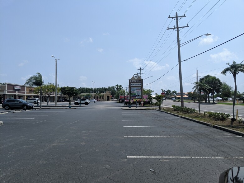 1109-1131 Del Prado Blvd S, Cape Coral, FL for lease - Building Photo - Image 2 of 5