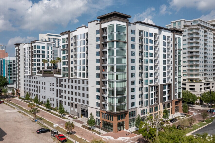 520 E Church St, Orlando, FL à louer - Photo du bâtiment - Image 1 de 5