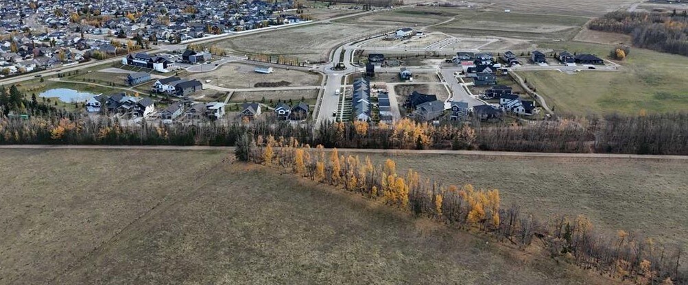4410 60 St, Sylvan Lake, AB à vendre Aérien- Image 1 de 14