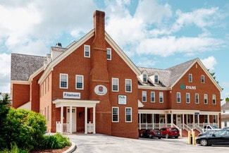 More details for 440 Wells St, Delafield, WI - Office for Lease