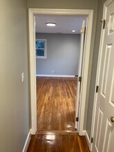 122 Memorial Dr, Greer, SC à louer Photo intérieure- Image 1 de 6