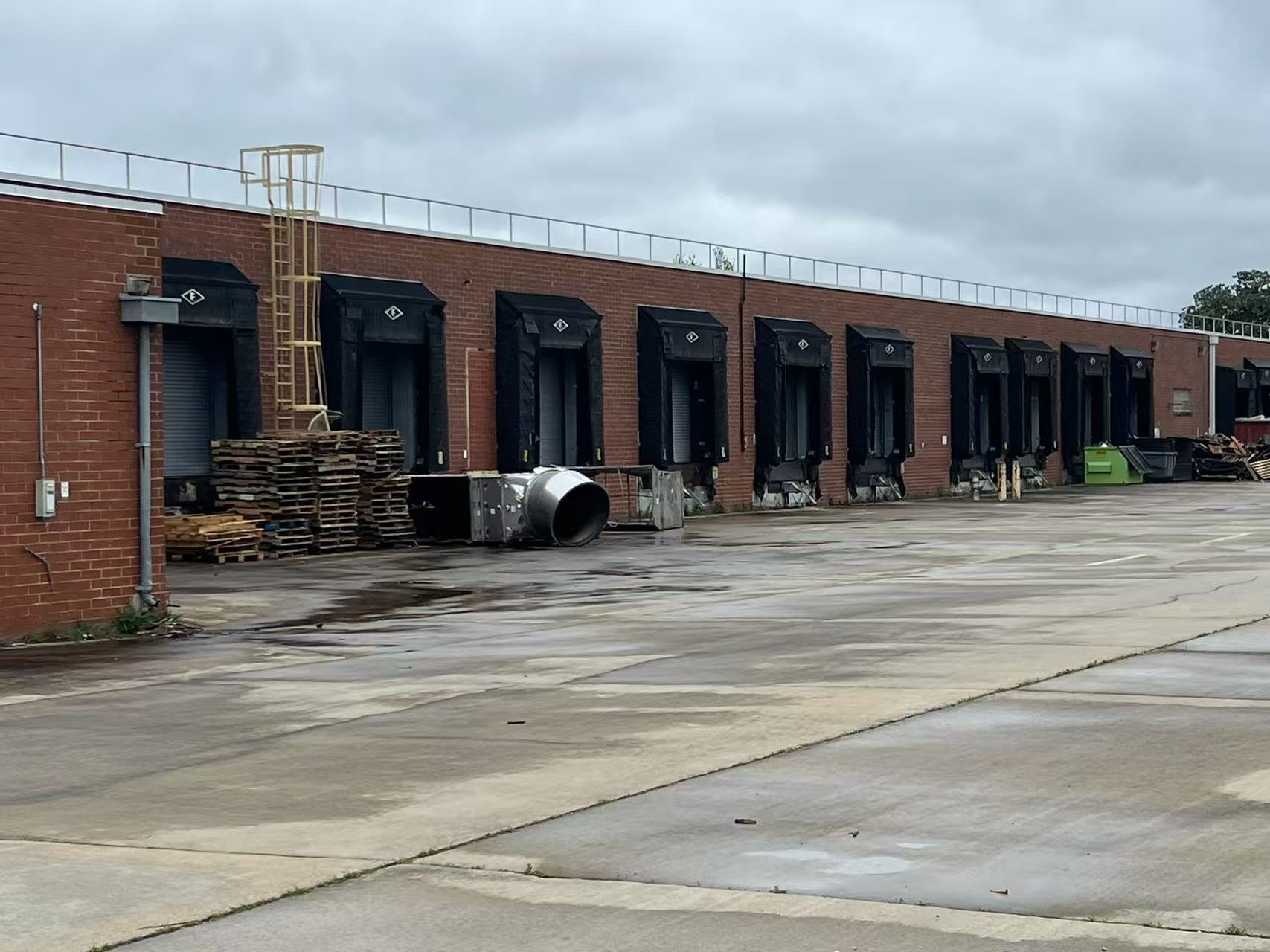 3700 Victory Dr, Columbus, GA à louer Photo principale- Image 1 de 7