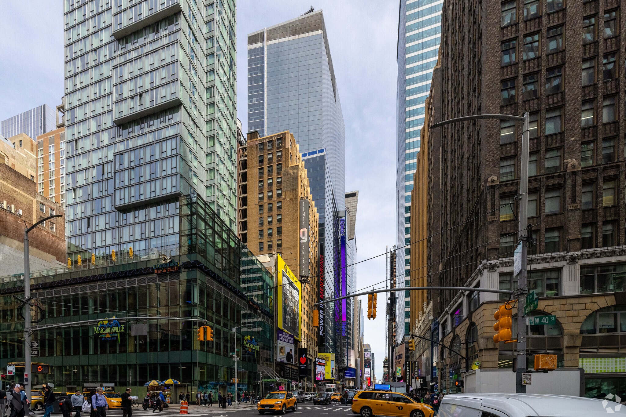 5 Times Sq, New York, NY à louer Photo principale- Image 1 de 12