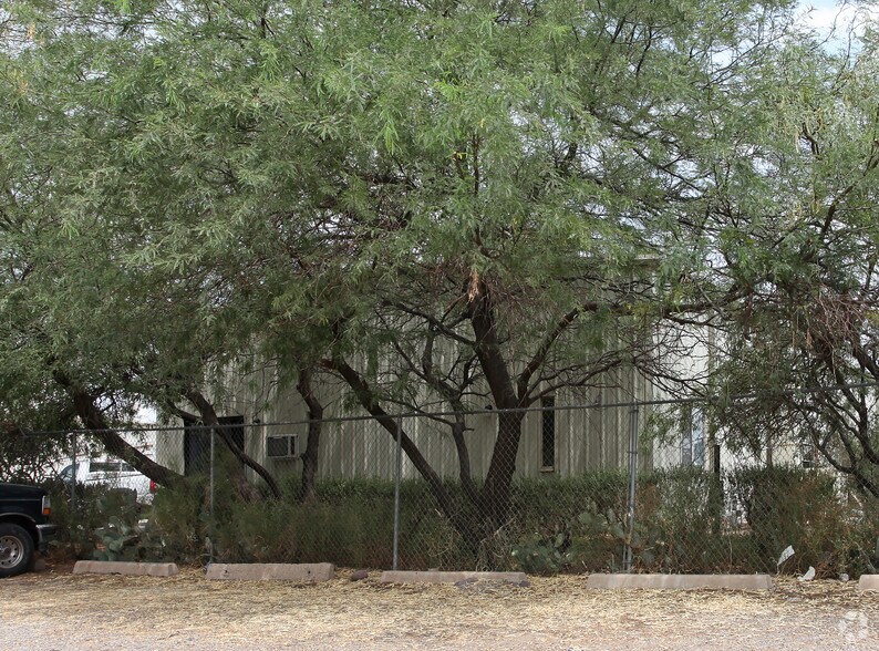 3200 W Diamond St, Tucson, AZ à louer - Photo du bâtiment - Image 2 de 29