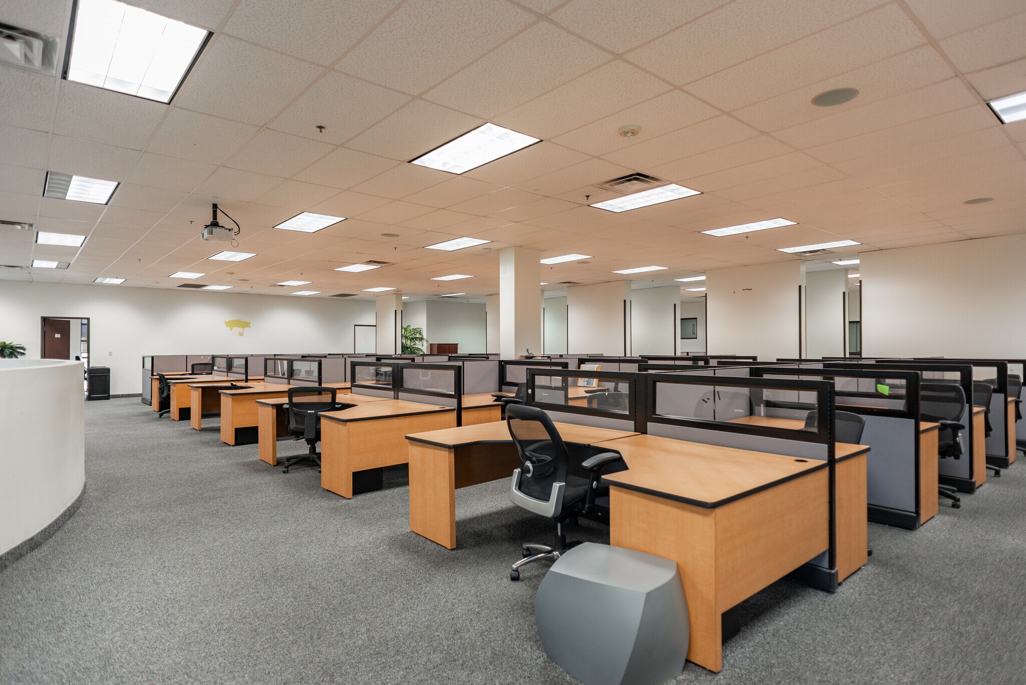 311 E Warm Springs Rd, Las Vegas, NV à vendre Photo intérieure- Image 1 de 13