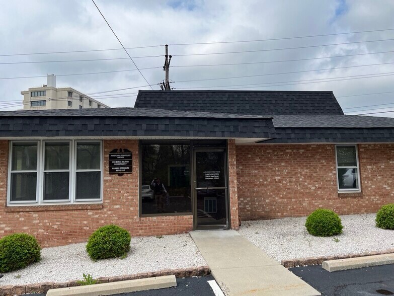 1630 East High St, Pottstown, PA for lease - Building Photo - Image 2 of 2