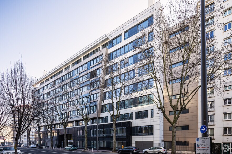 157 Avenue Pierre Brossolette, Montrouge à louer - Photo du bâtiment - Image 3 de 6