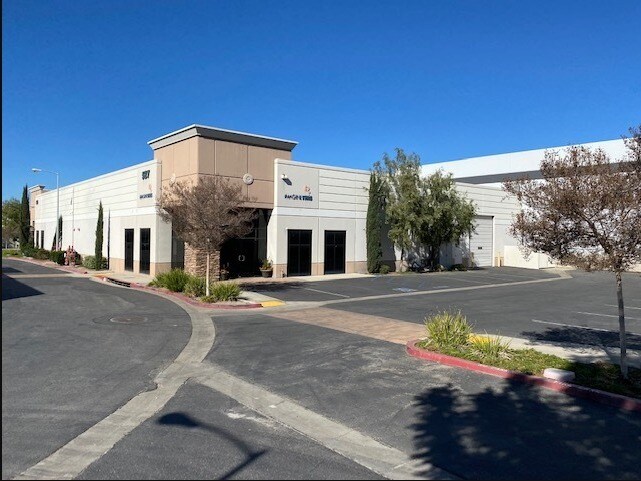 More details for 527 Princeland Ct, Corona, CA - Industrial for Sale