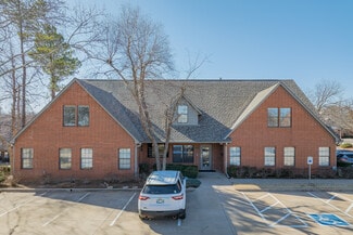More details for 1900 E 15th St, Edmond, OK - Office for Lease