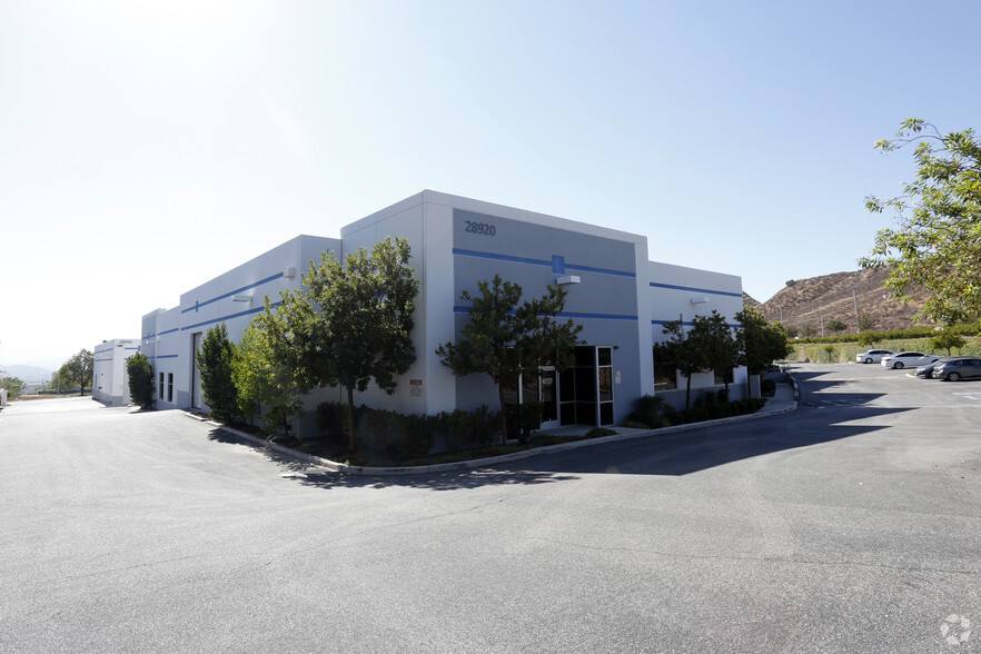 28920 Avenue Penn, Valencia, CA for lease - Primary Photo - Image 1 of 18