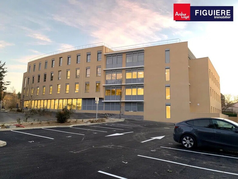 560 Avenue Du Club Hippique, Aix-en-Provence for lease - Building Photo - Image 3 of 10