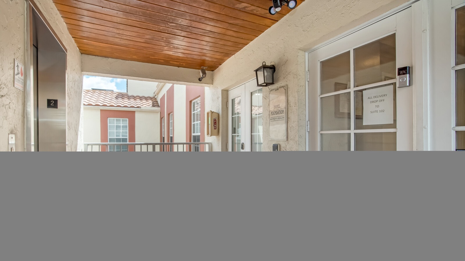 7777 N University Dr, Tamarac, FL 33321 - Unité 201 -  - Photo intérieure - Image 1 of 56