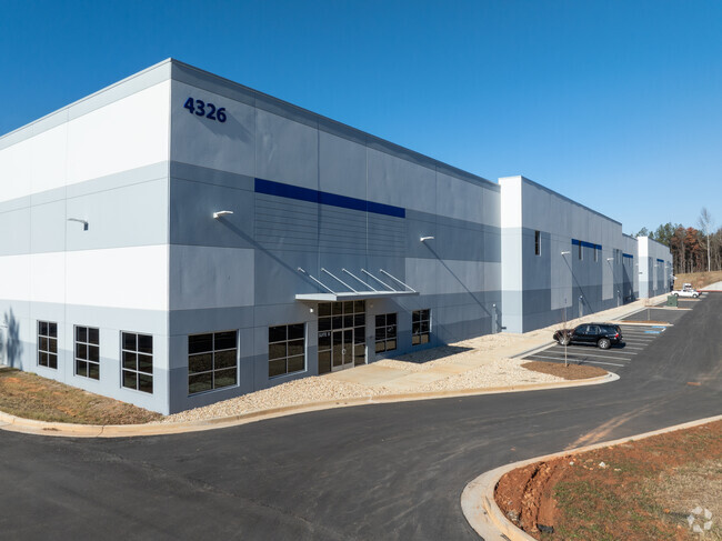 More details for 4326 Avery Dr, Flowery Branch, GA - Industrial for Lease