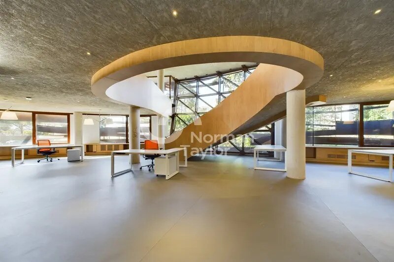 Bureau dans Montpellier à vendre - Photo du bâtiment - Image 3 de 12