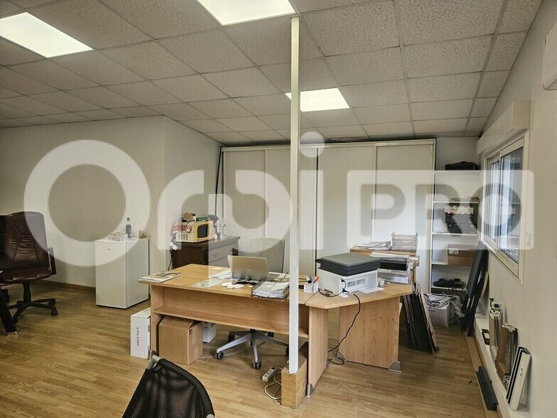 Local d'activités dans Bordeaux à vendre - Photo du bâtiment - Image 2 de 7