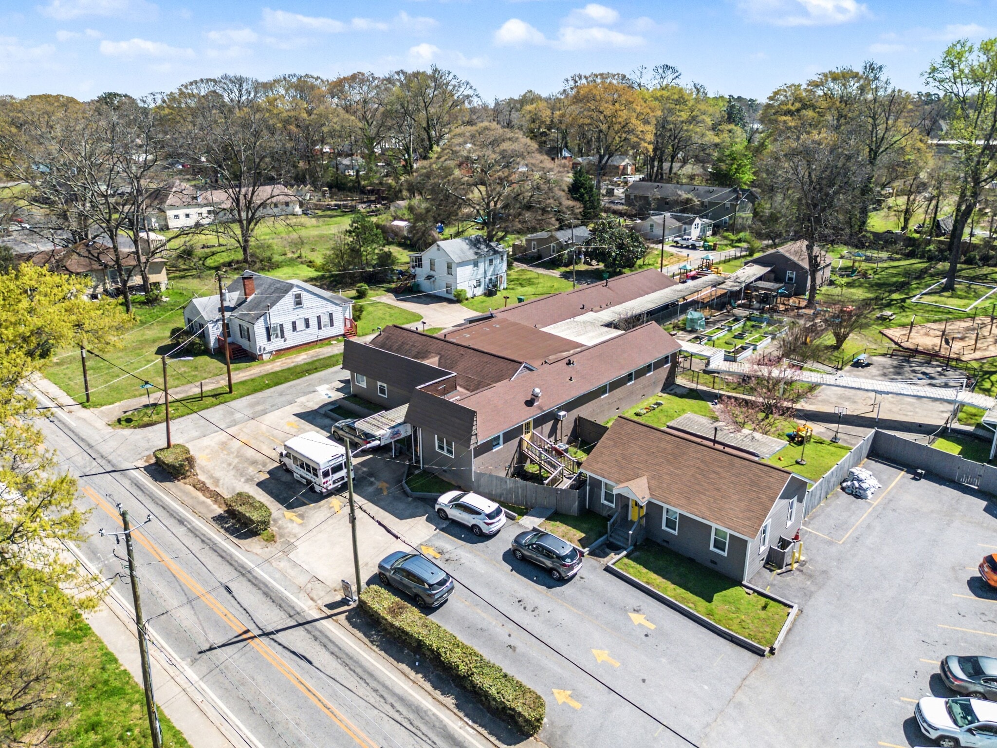 983 Forest Ave, Forest Park, GA for sale Primary Photo- Image 1 of 14