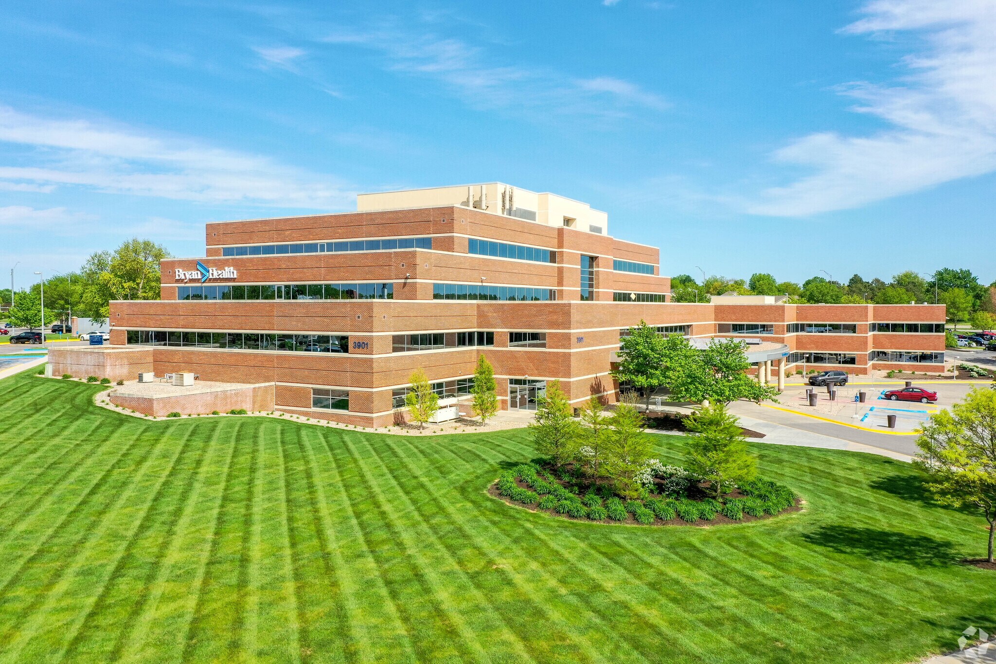 3901 Pine Lake Rd, Lincoln, NE for lease Building Photo- Image 1 of 10