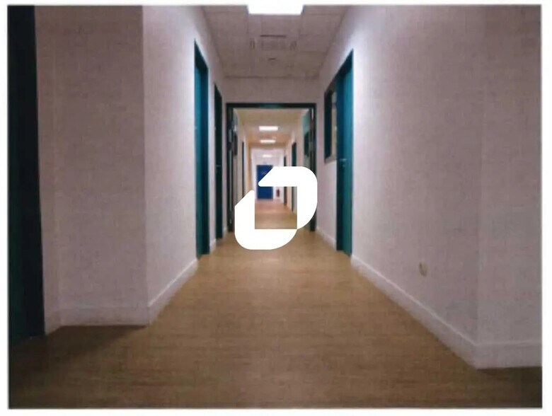 Bureau dans Romainville à louer - Photo intérieure - Image 2 de 4